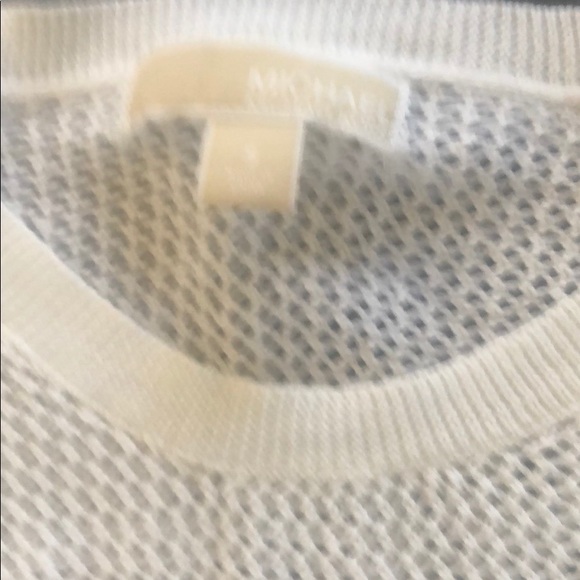 Michael Kors adorable top - Picture 7 of 7